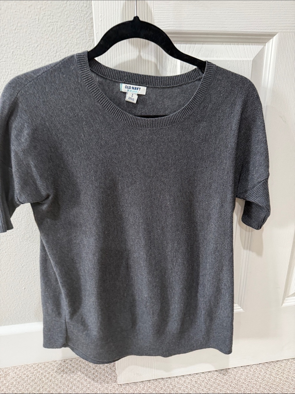 Old Navy Charcoal Gray Short Sleeve Sweater Top